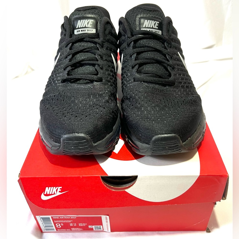 Nike Air Max 2017 Men’s size 8.5 Black worn once